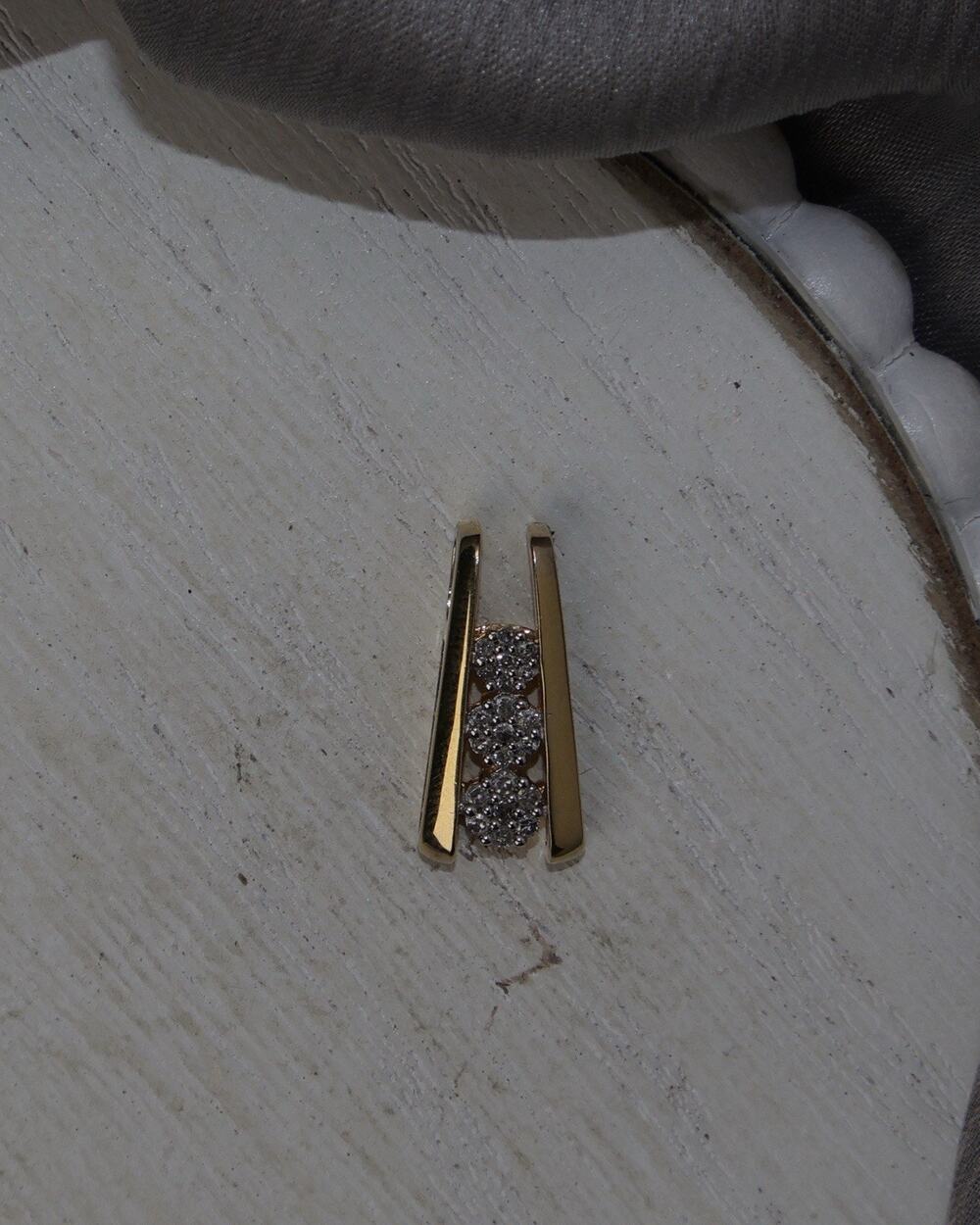 Vintage Sun Sterling Silver Natural Diamond Pendant 1.6G / 0.6in